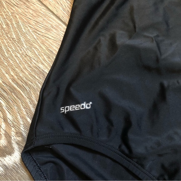 Vintage Speedo One Piece Swim Suit Sz 12 Black High  Thigh Low Back EUC - Picture 8 of 11